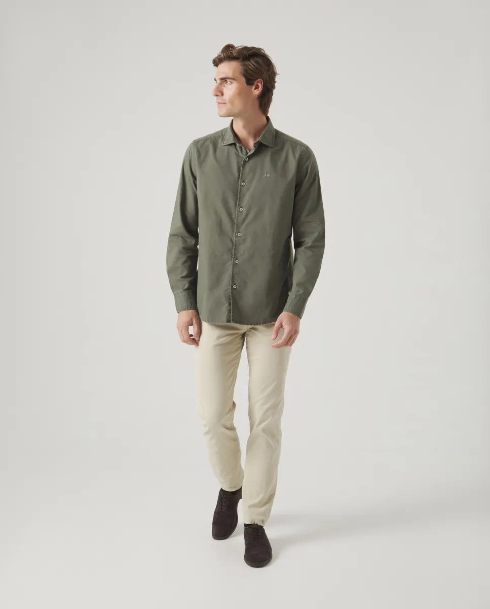 Camisa oxford tintada khaki | SCOTTA