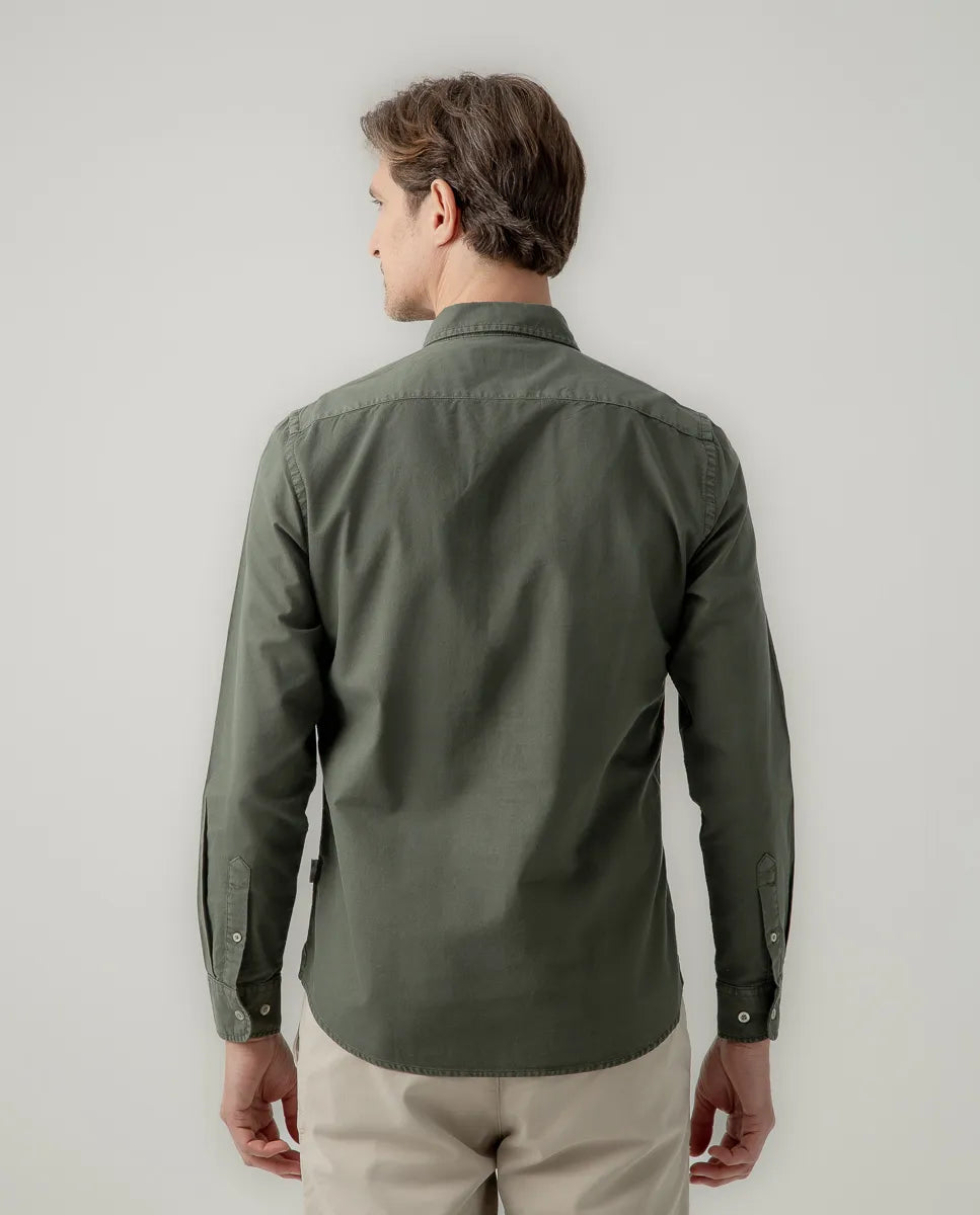 Camisa oxford tintada khaki | SCOTTA