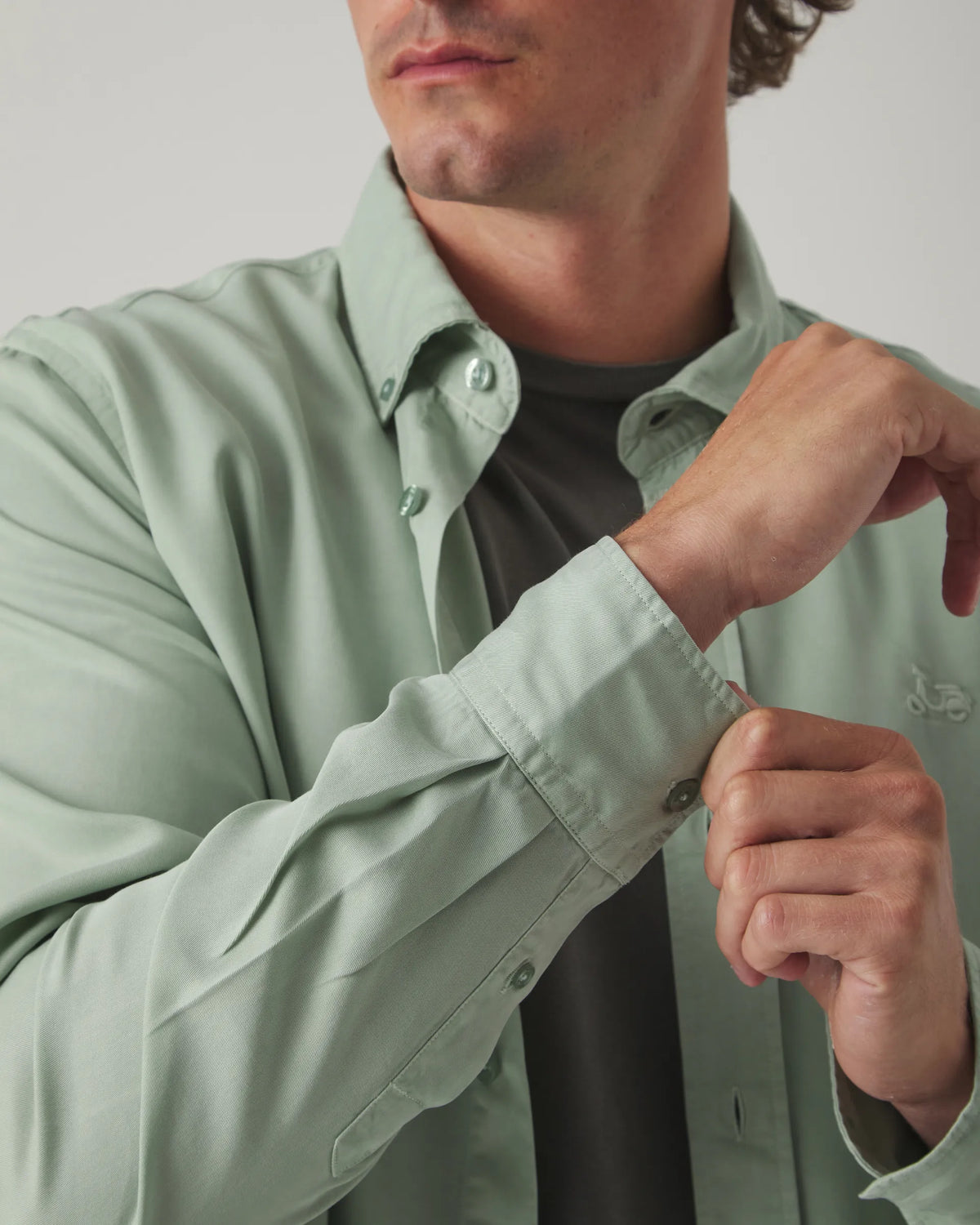 Camisa forest tencel verde grisáceo | SCOTTA