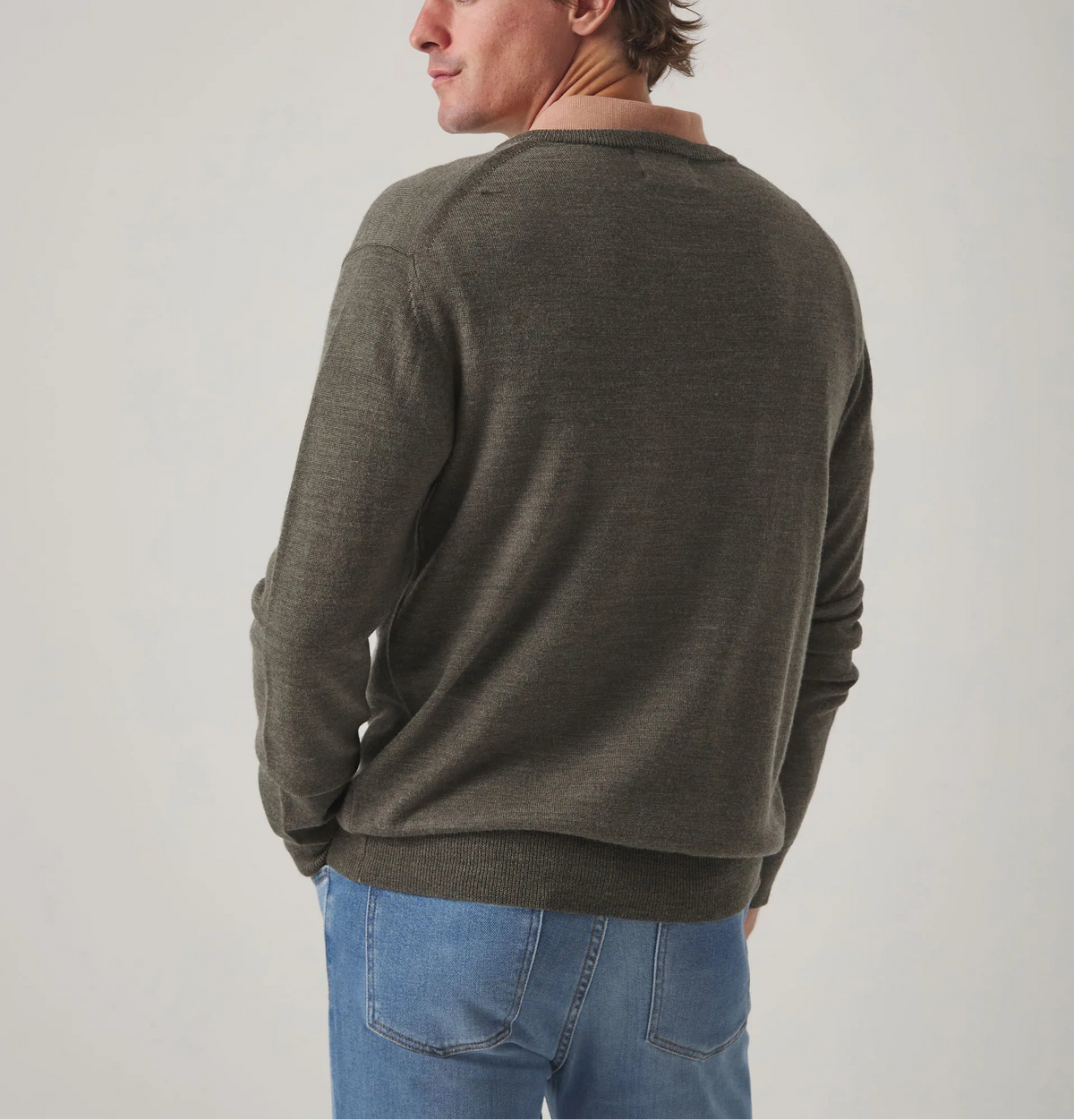 Jersey Iconic V Neck Merino Khaki | SCOTTA