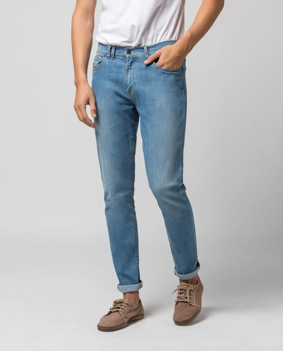 Pantalon denim claro | SCOTTA
